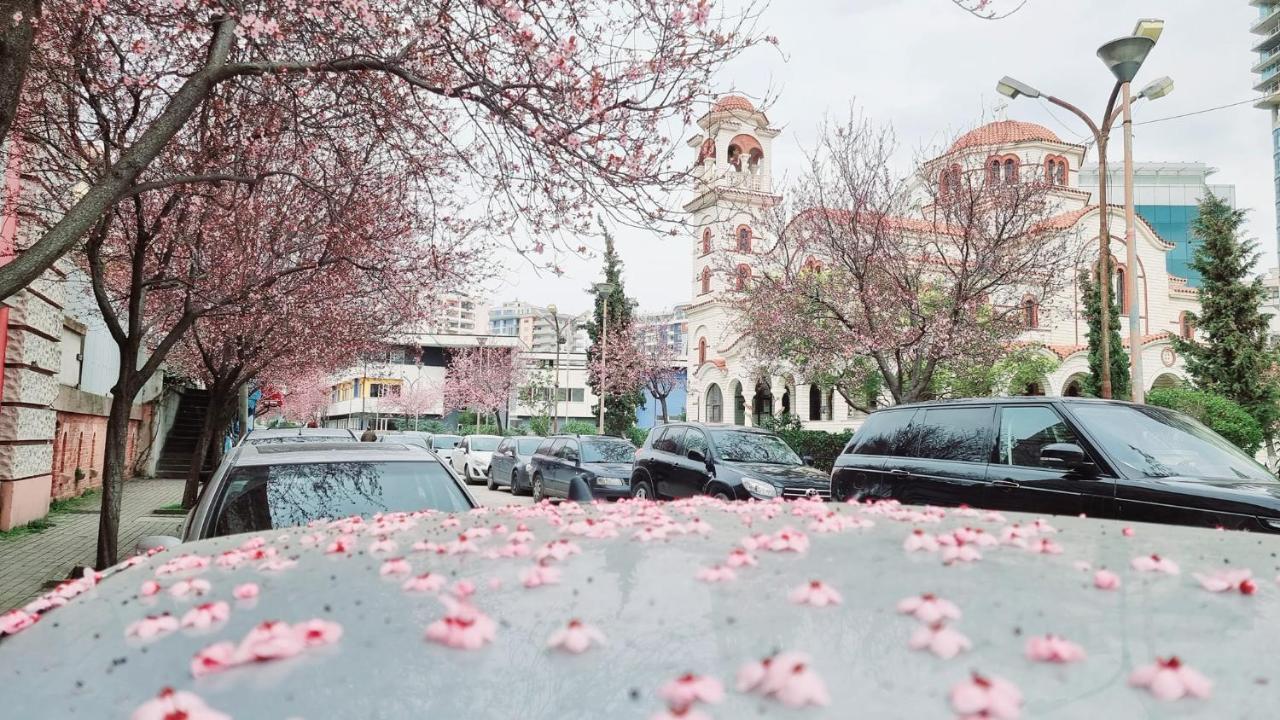 Old Town Boulevard Apartment In City Center Dıraç Dış mekan fotoğraf