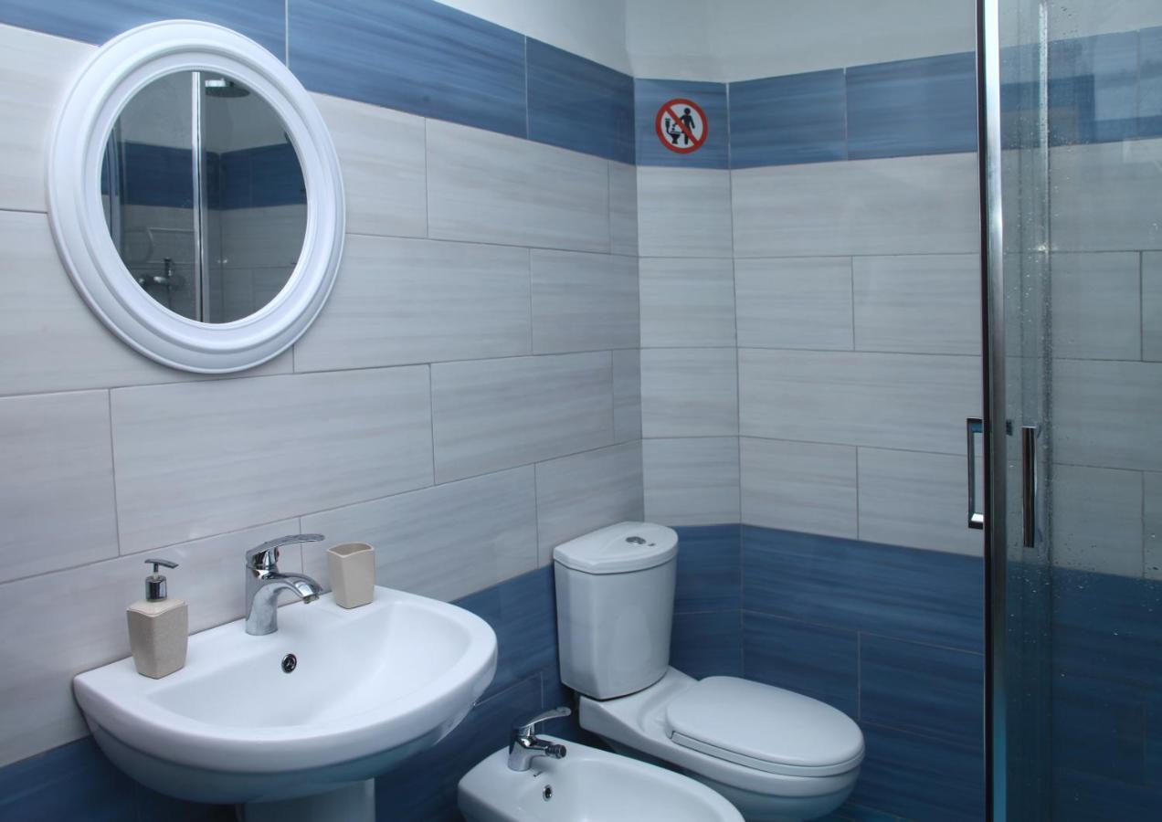 Old Town Boulevard Apartment In City Center Dıraç Dış mekan fotoğraf